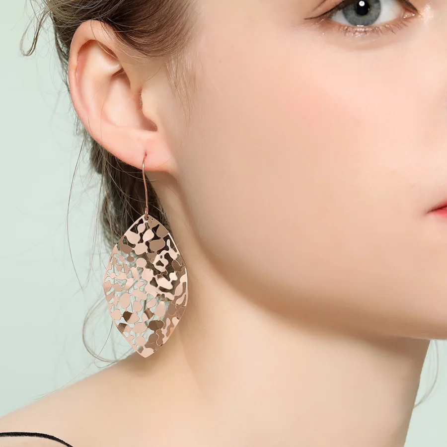 rose gold earrings leaf 1