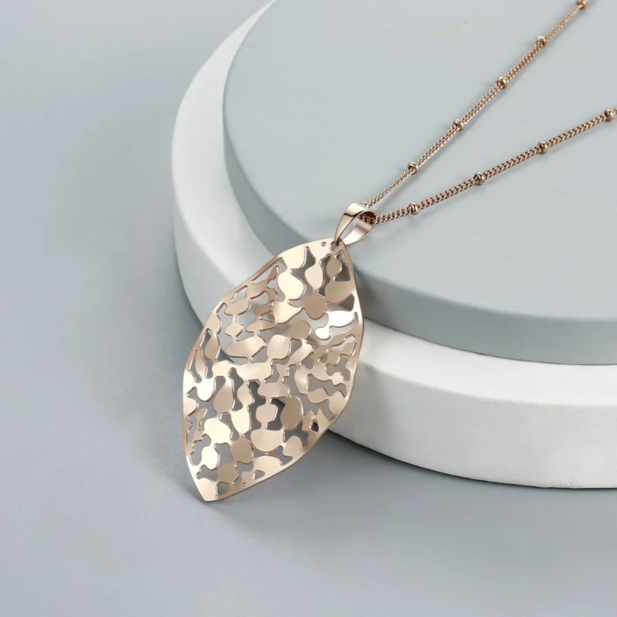 rose gold leaf pendant necklace 4