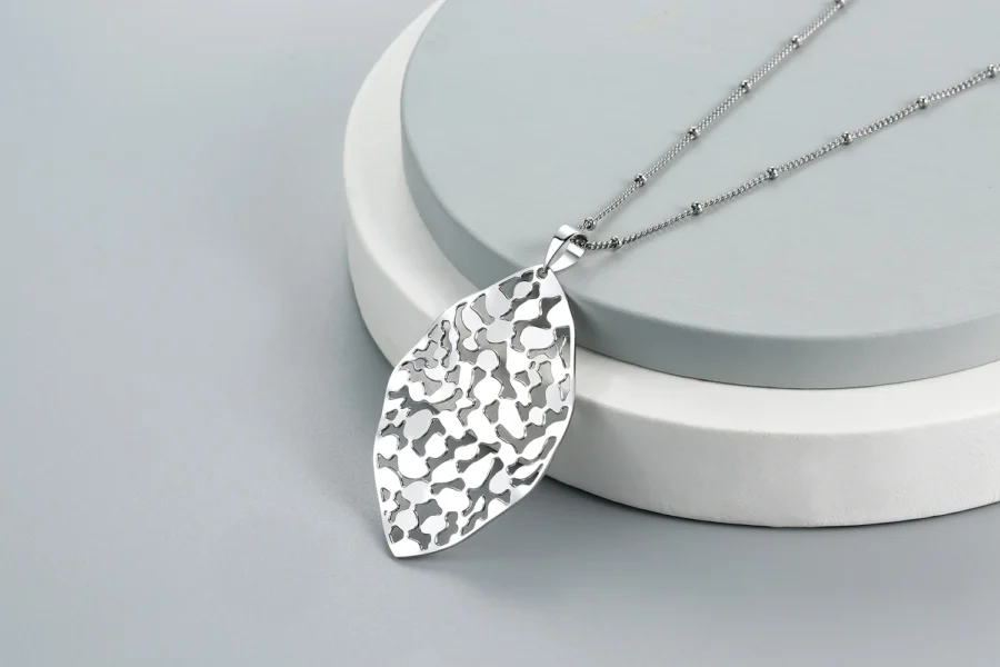 silver leaf pendant necklaces 6